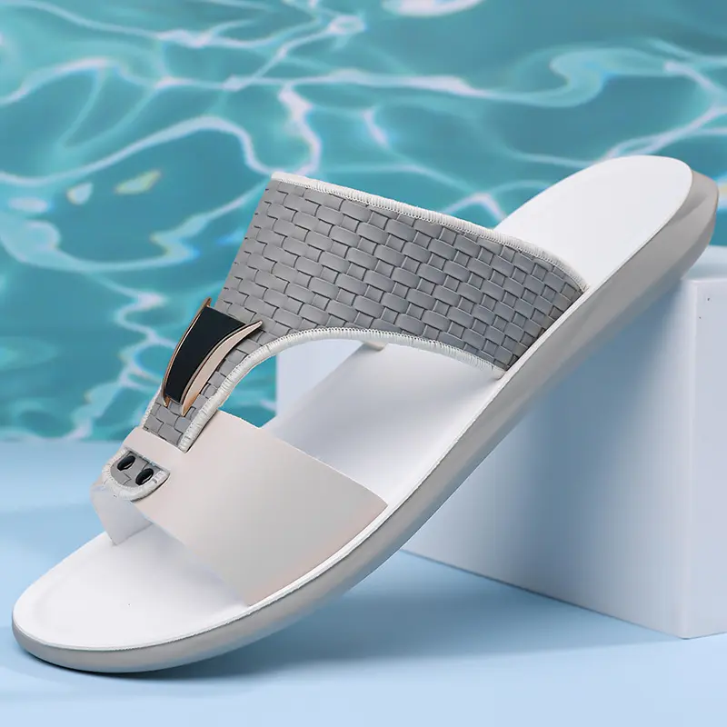 Large-size Mens Beach Sandals