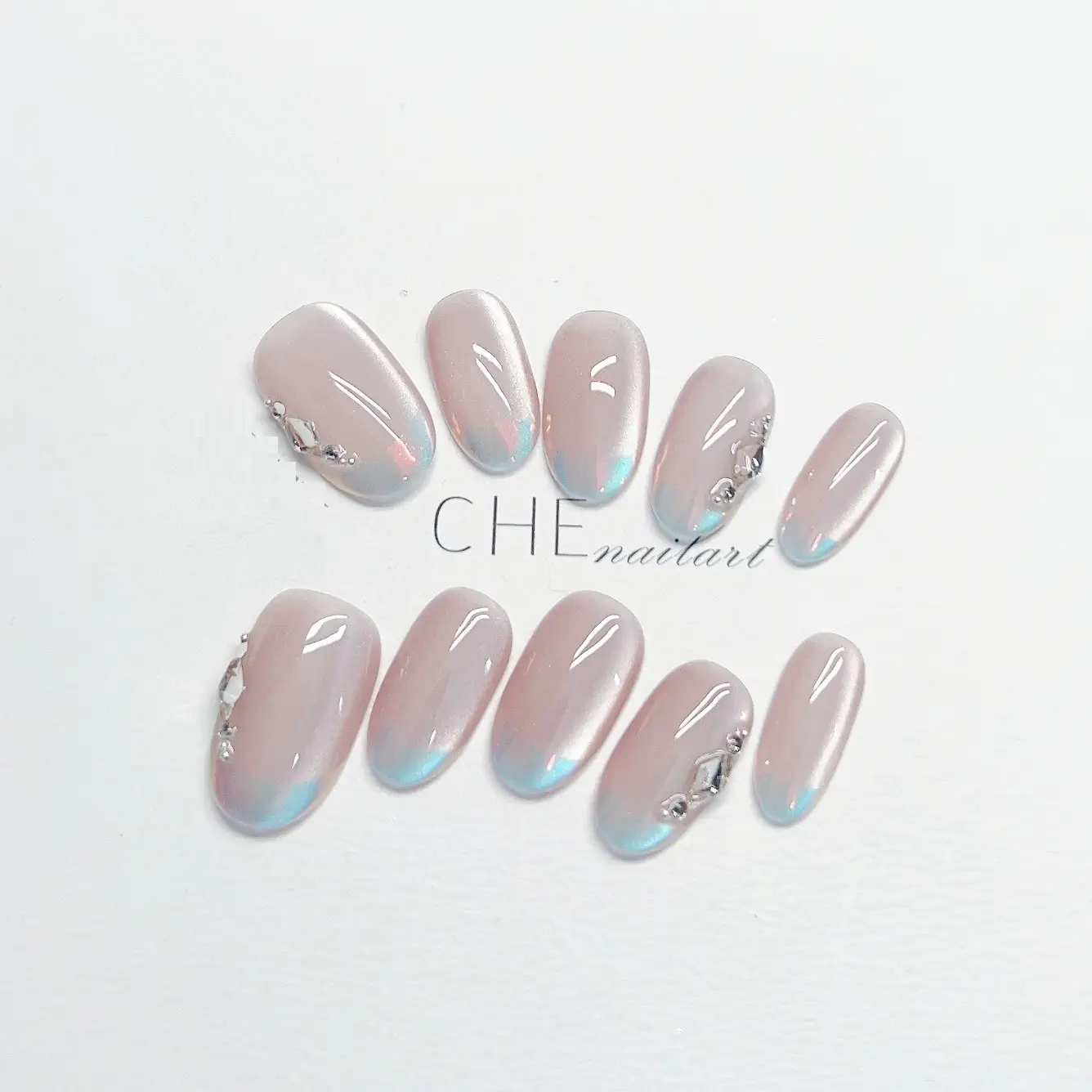 Short Oval Cat Eye High-end Magic Mirror Fingertip Finished Product Nail Patch
