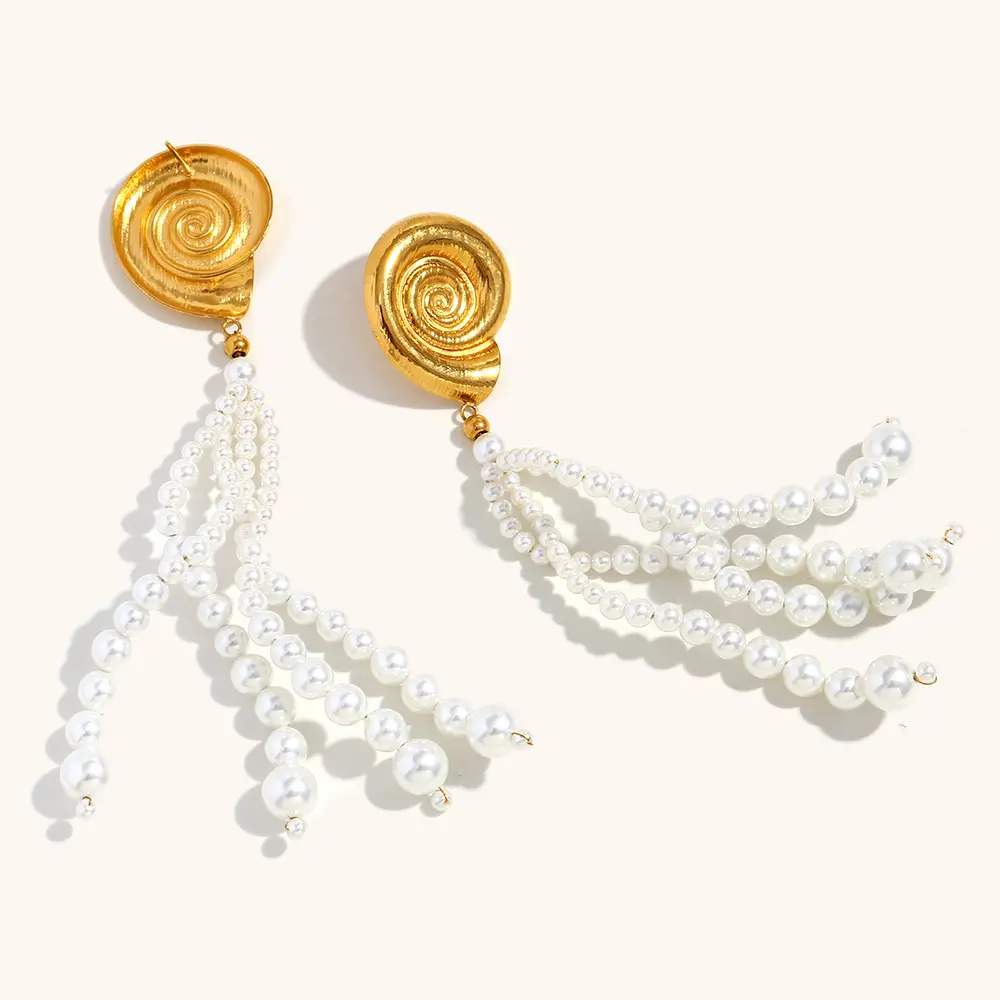 European And American Pearl Tassel Conch Stud