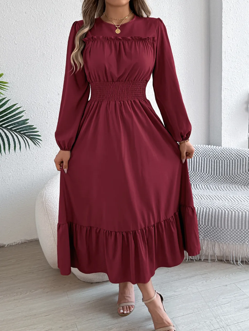 Women's Solid Colour Stringy Selvedge Cinched Pleated Long Dress - Wine Red