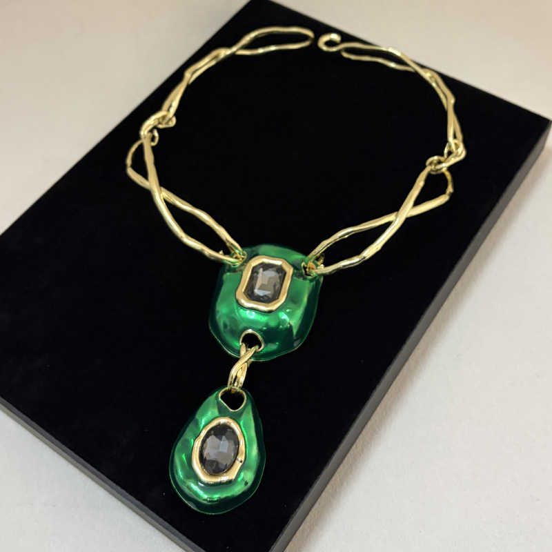 Retro Cross-line Geometric Gemstone Pendant Necklace