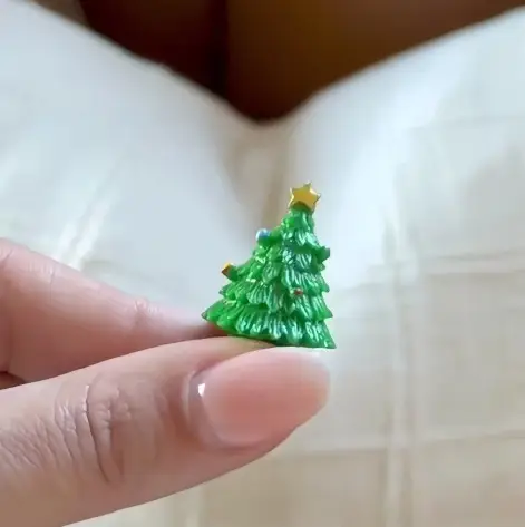 Creative Hinged Christmas Tree Ornaments