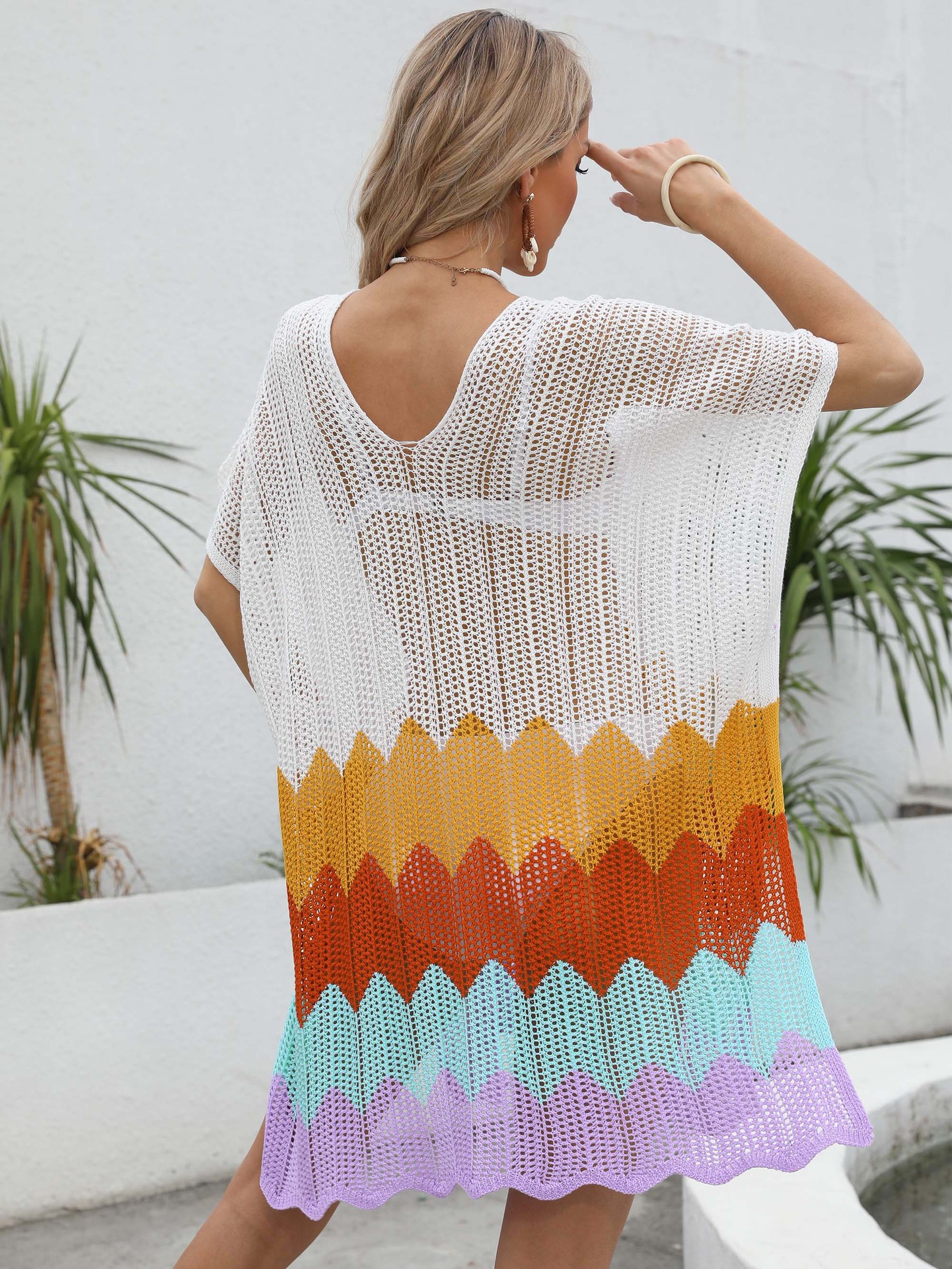 Title 7, Color Contrast Patchwork Wave Pattern Woven Shi...