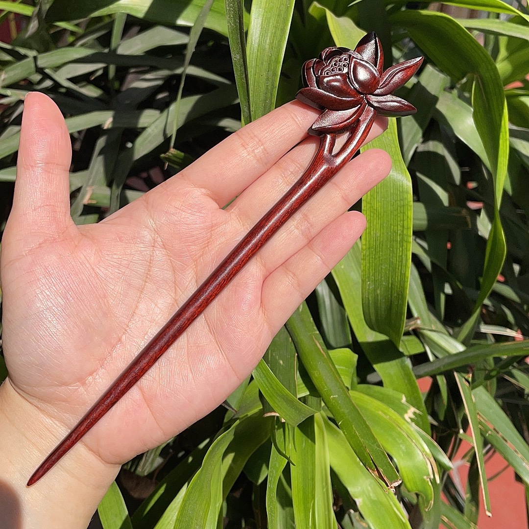 Ebony Antique Carved Hairpin 15