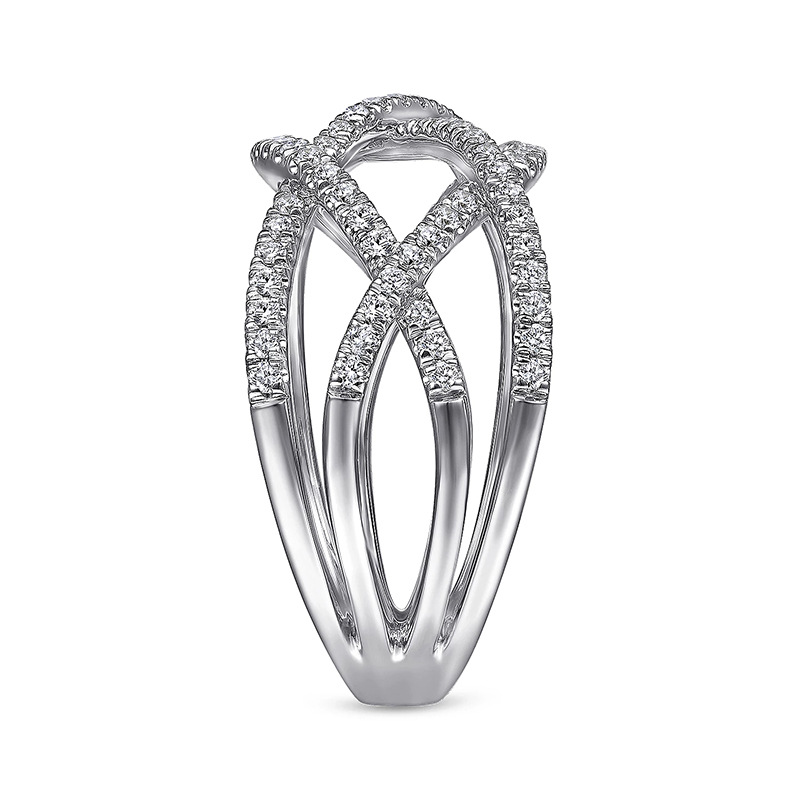Thorns Cross Ring Fashion Exquisite