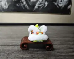 Xingshi Creative Personality Car Accessories - Yellow And White Hair - View 1