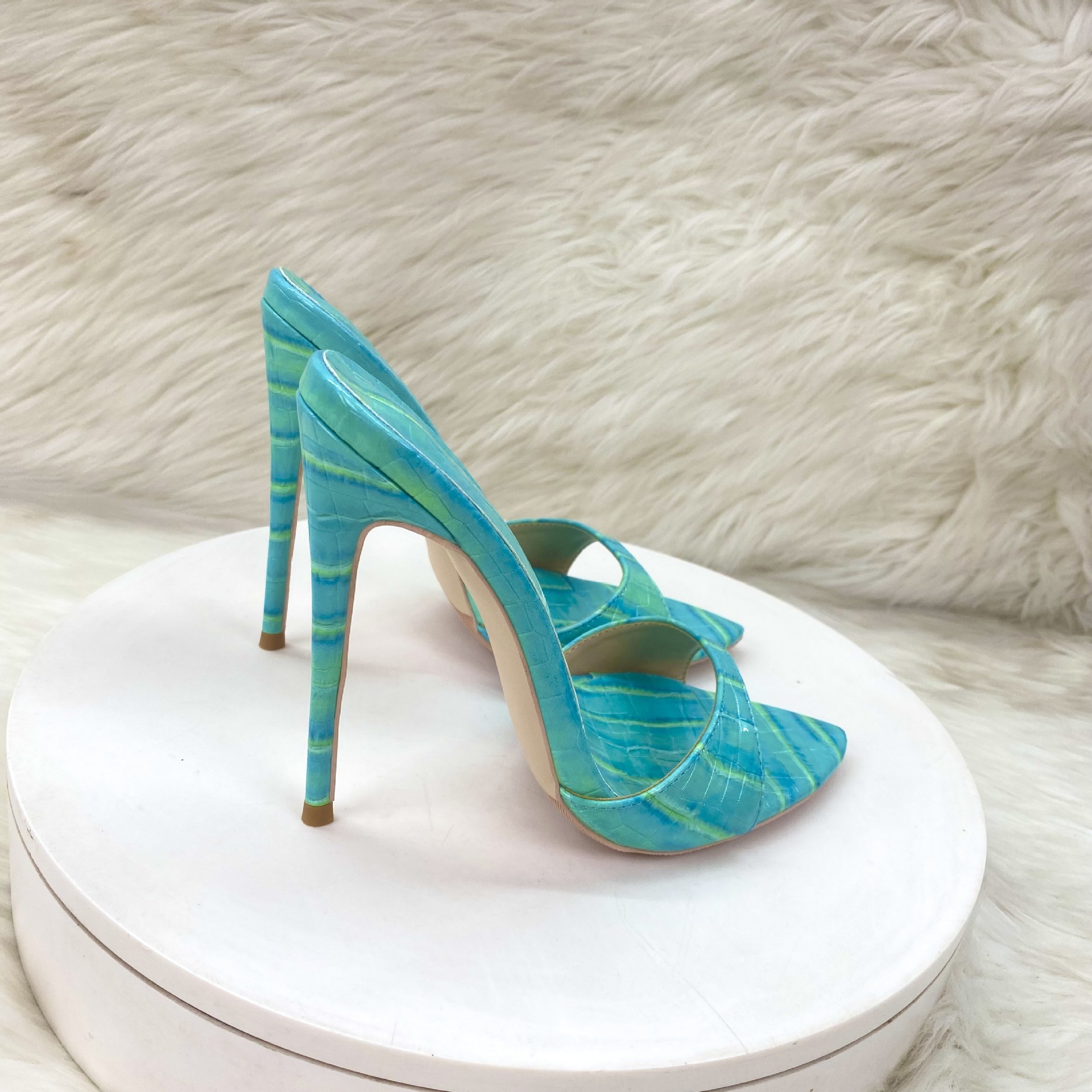 https://cf.cjdropshipping.com/quick/product/c9af4295-2ad7-4041-a27a-a1444de07d29.jpg