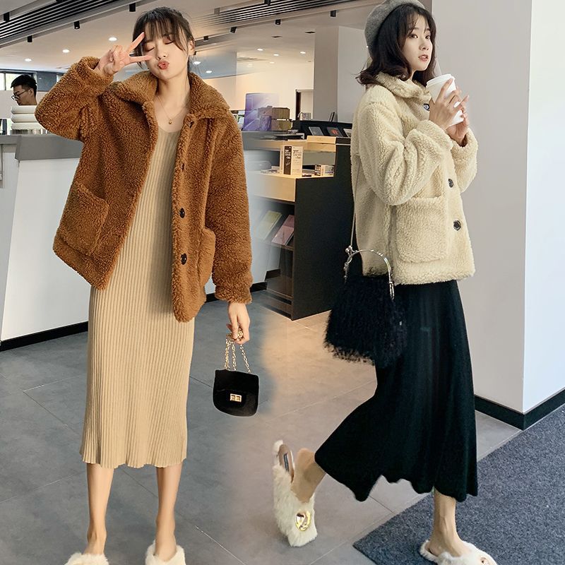 Womens Short Lambswool Coat For Fall And Winter