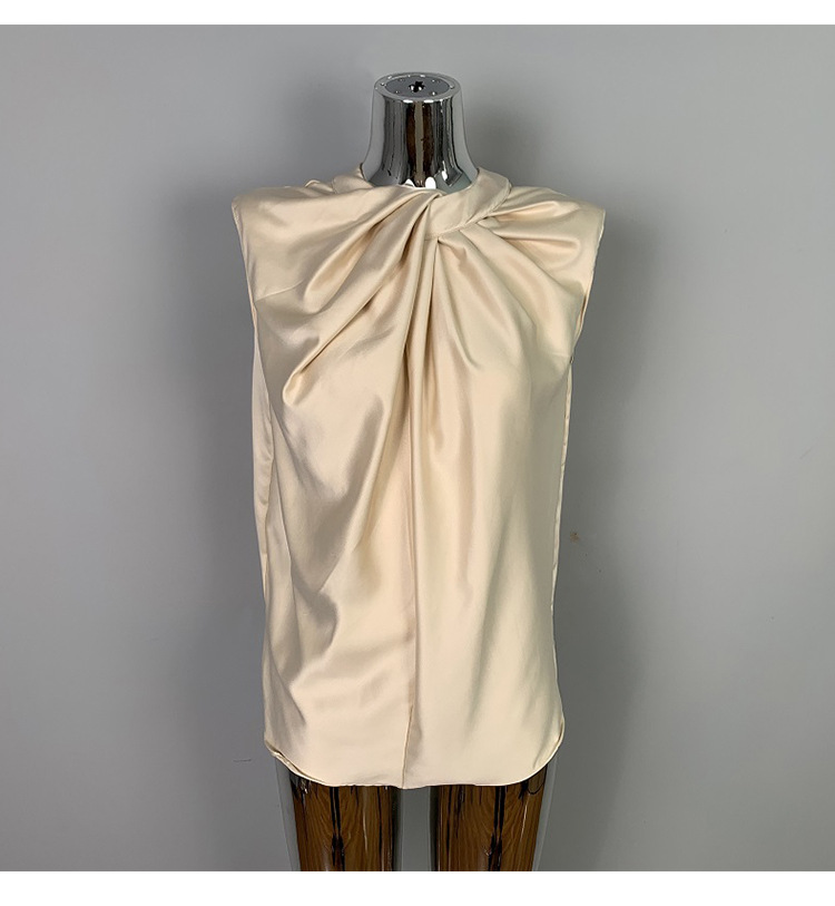 Twist Pleated Single-Breasted Sleeveless Shirt – Champagne
