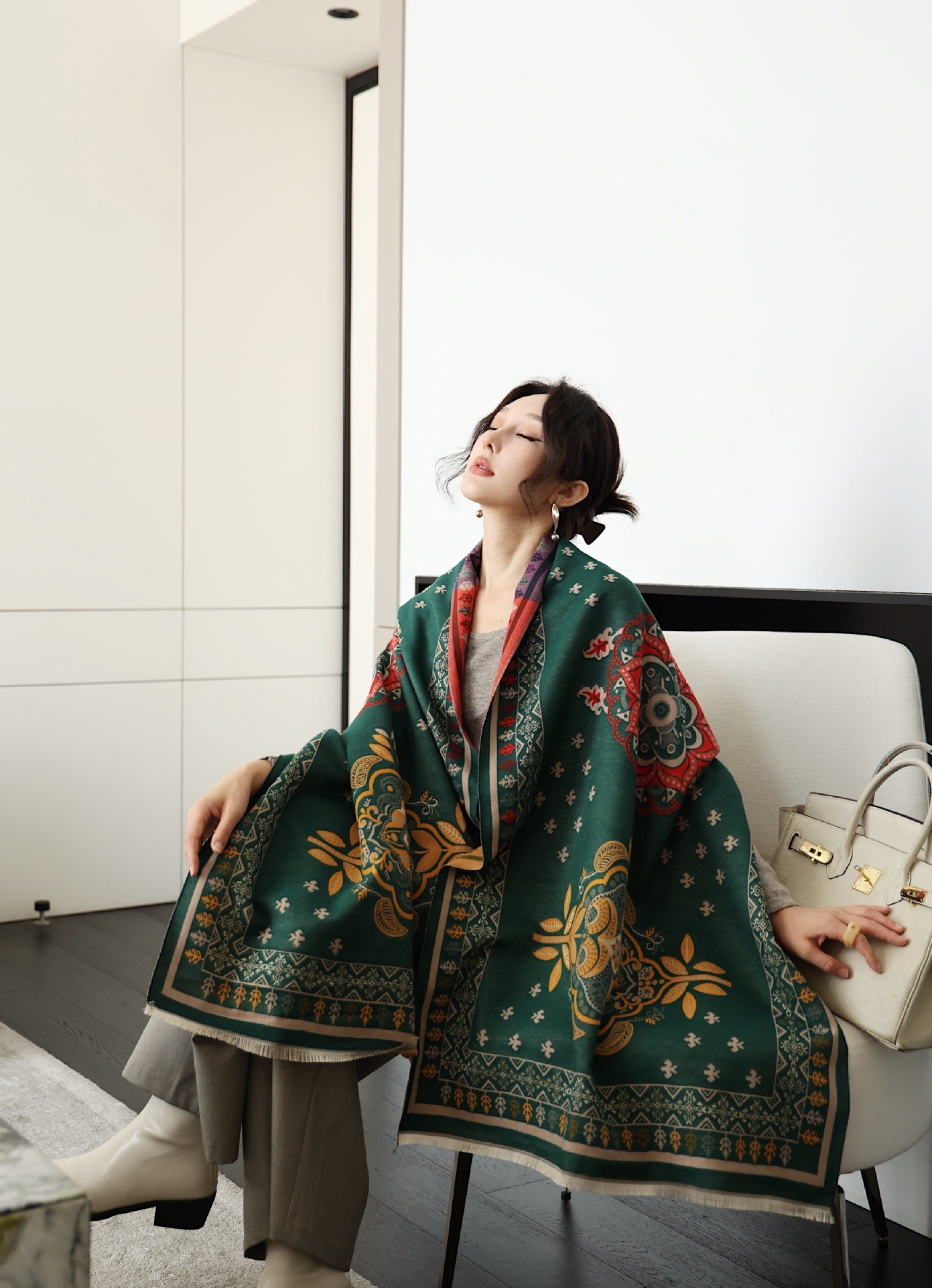 Autumn And Winter High Sense Office Shawl Dual-use Korean Style