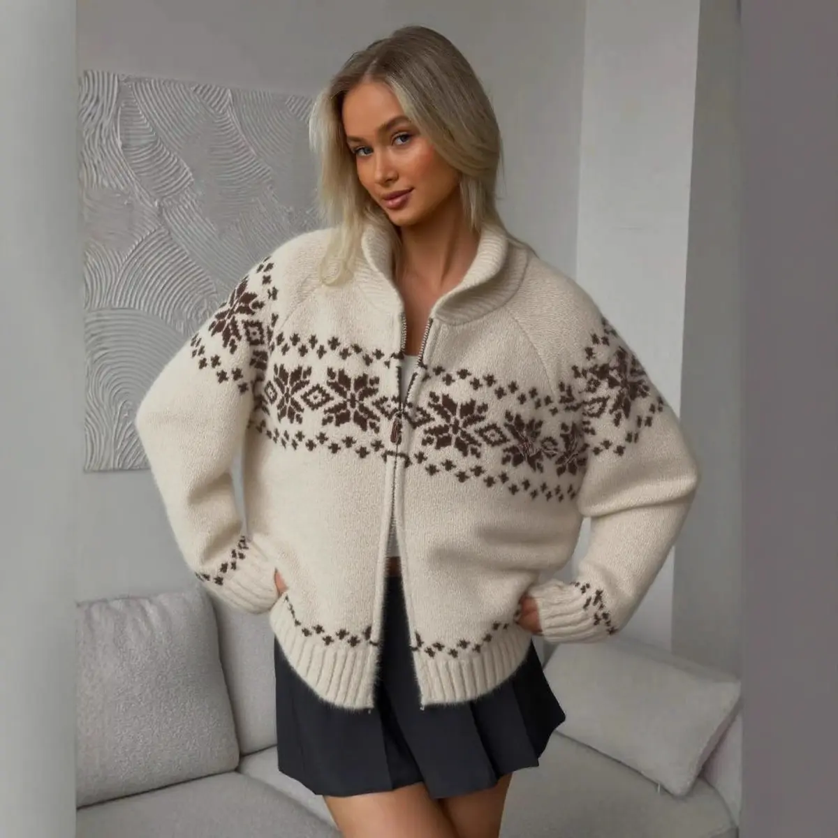 Retro Loose-fitting Versatile Long-sleeve Knit Sweater