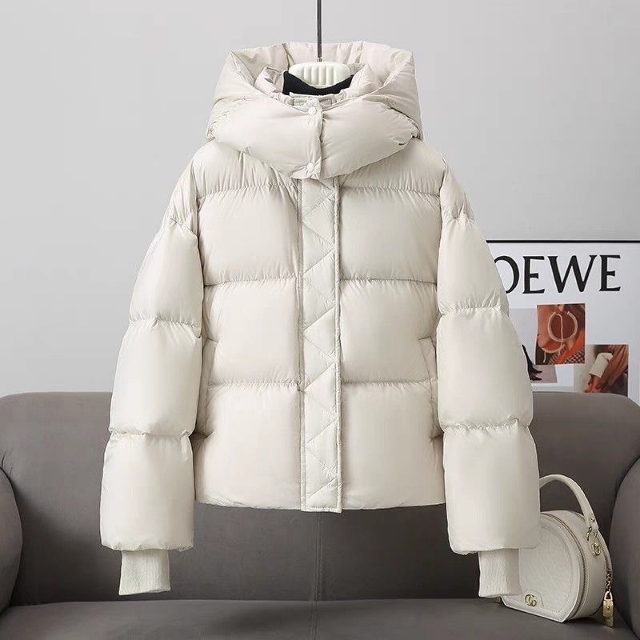 Fashionable Puffed Down Coat For Women