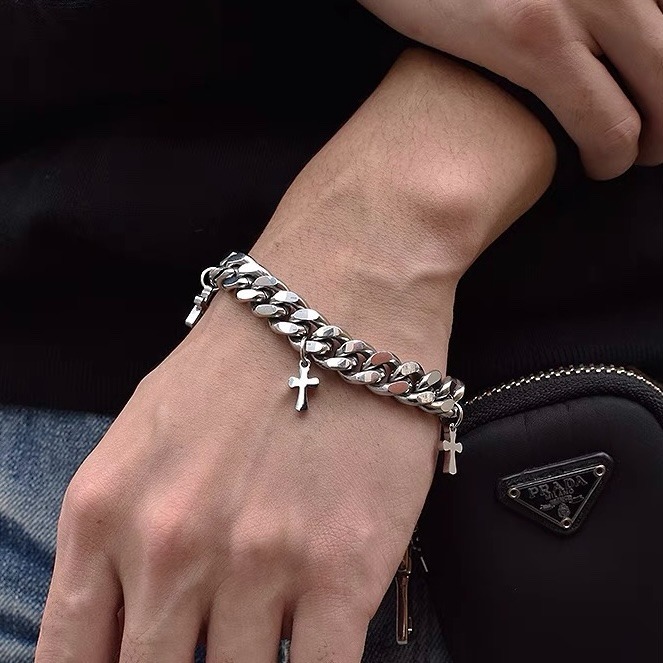Sleek Niche High-end Hand Jewelry