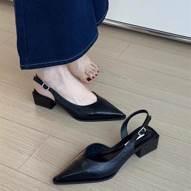 French-style Sophisticated Closed-toe Sandals For Women With A Chunky Heel And Pointed Toe 3