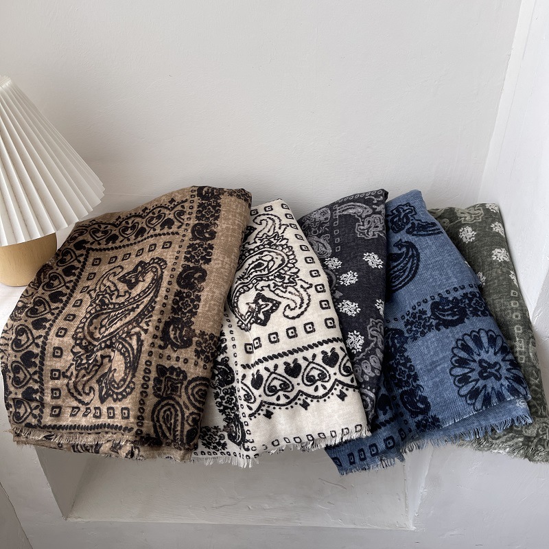 Skin-friendly Flannel Scarf For Women, Versatile Cotton And Linen For Autumn And Winter