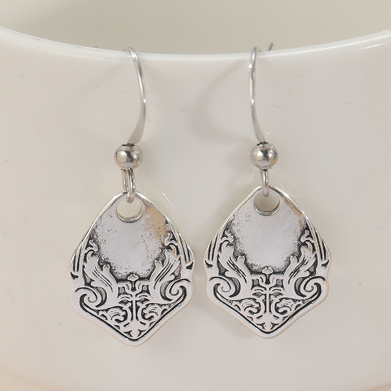 Retro Fashion Creative Women's Earrings