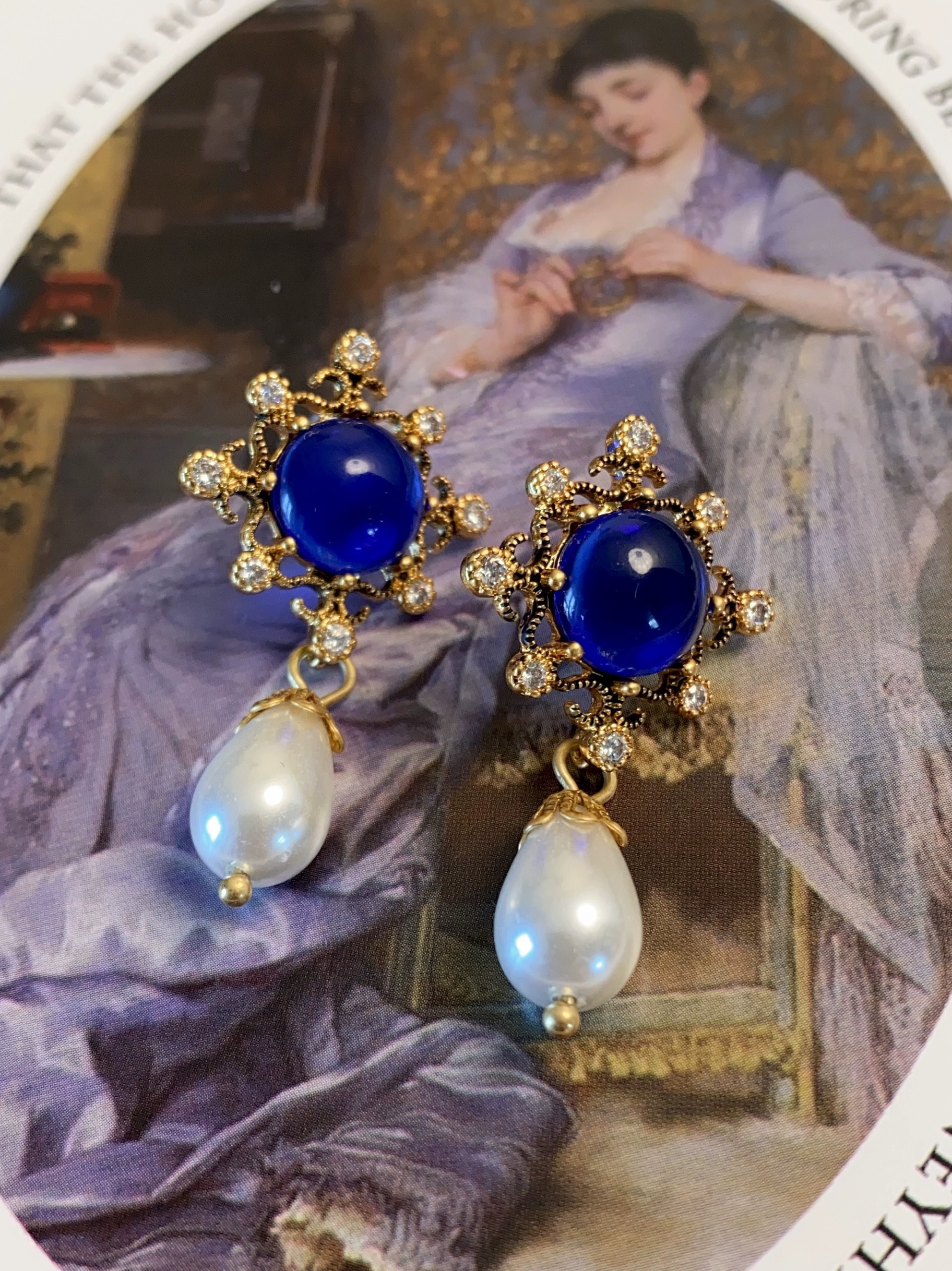 Exquisite Small Retro Colored Glaze Vintage Earrings