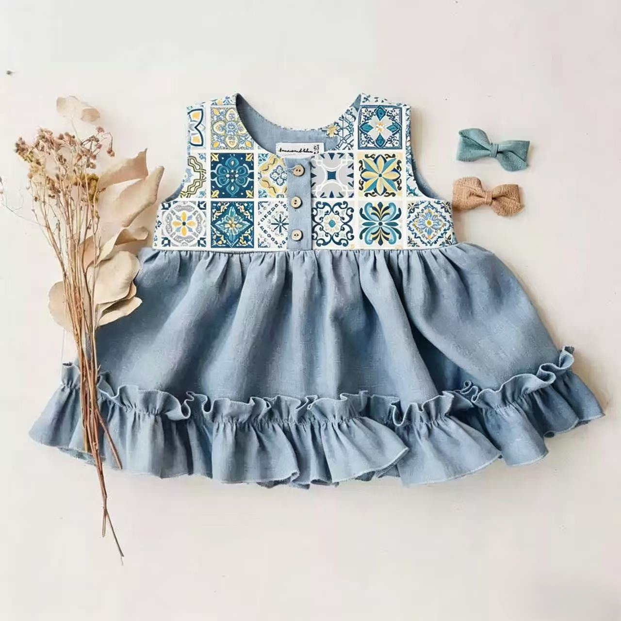 Girls Baby Outfit Sleeveless Vest With Ruffled Shorts 3