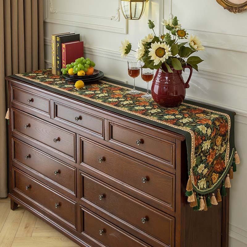 American-style Vintage Tassel Table Runner