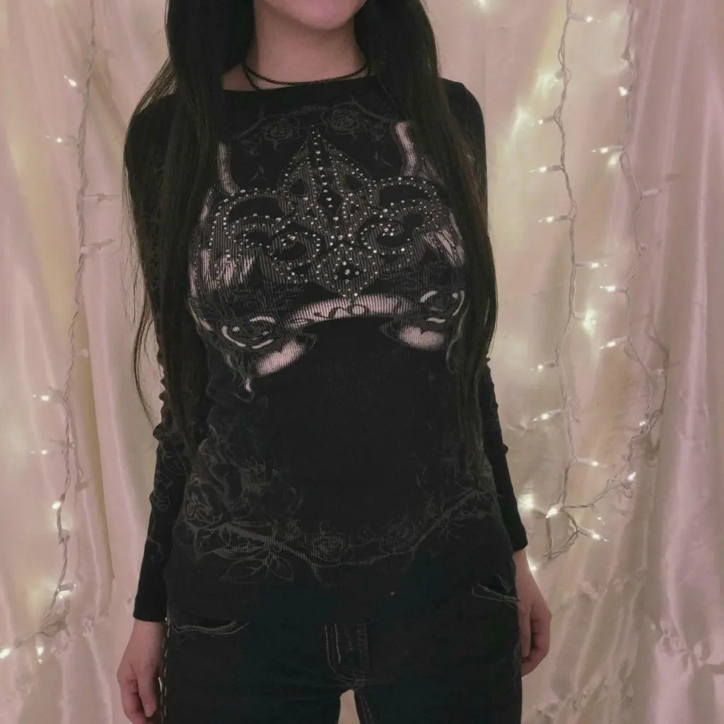 Printed Long-sleeved Top Women's T-shirt - Black