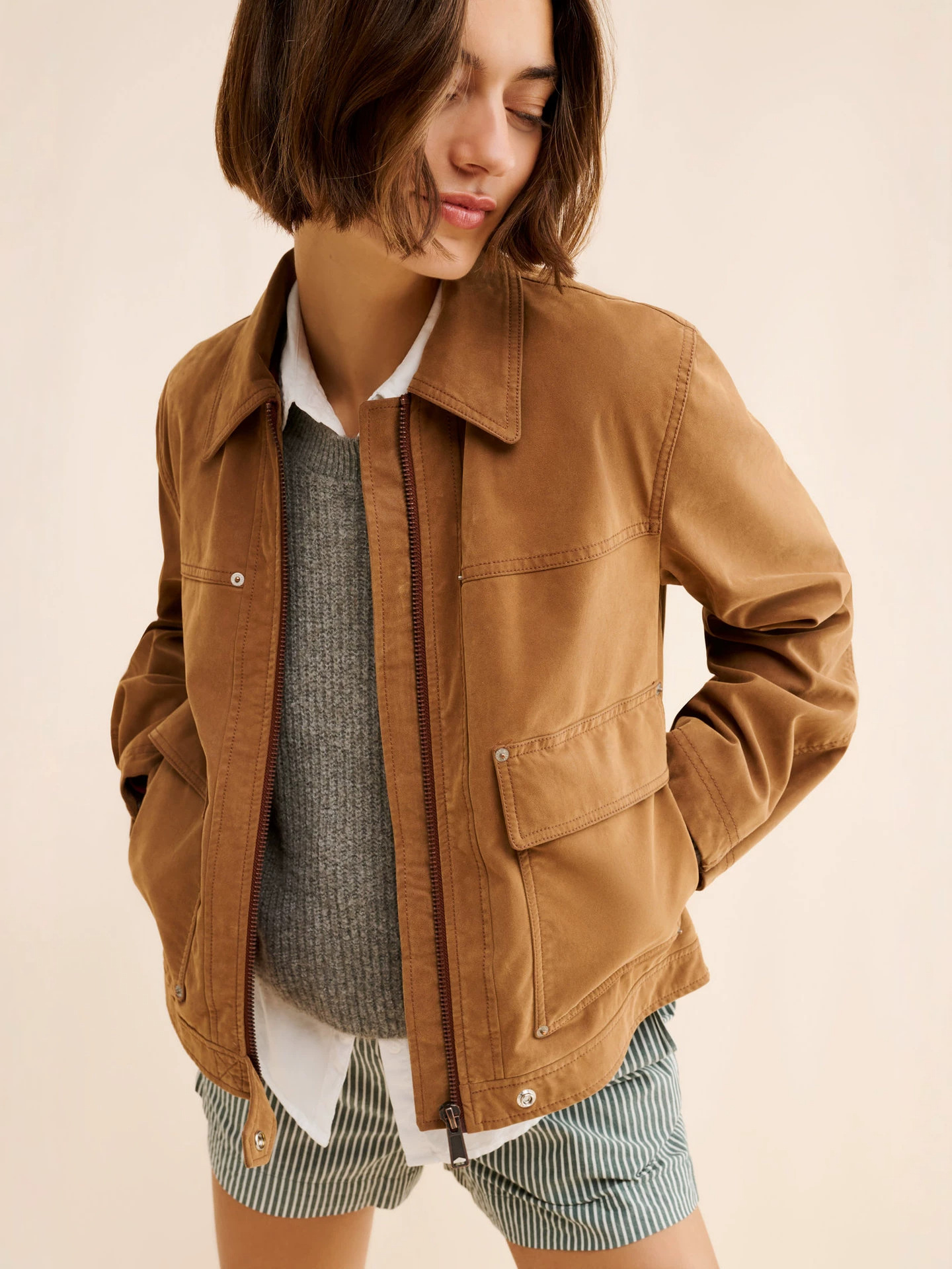 https://cf.cjdropshipping.com/quick/product/cb3eb8c5-ec33-44f9-be6b-66ce813d7785.jpg