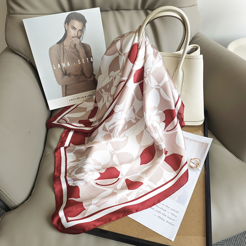 Good-looking Creative Women's Fresh Simple Floral Printed Square Scarf - Image 4