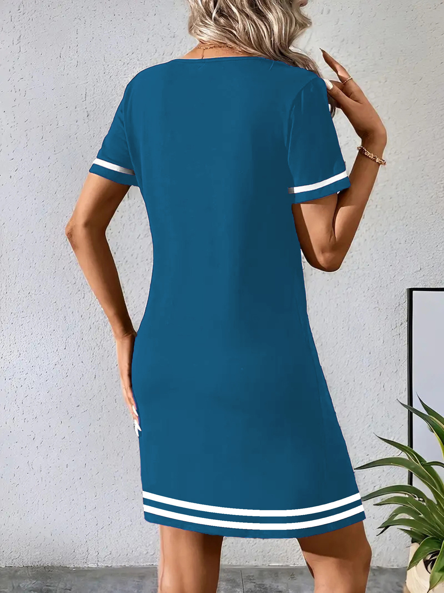 Women's contrast-color A-line dress in peacock blue – V-neck short sleeve elegant