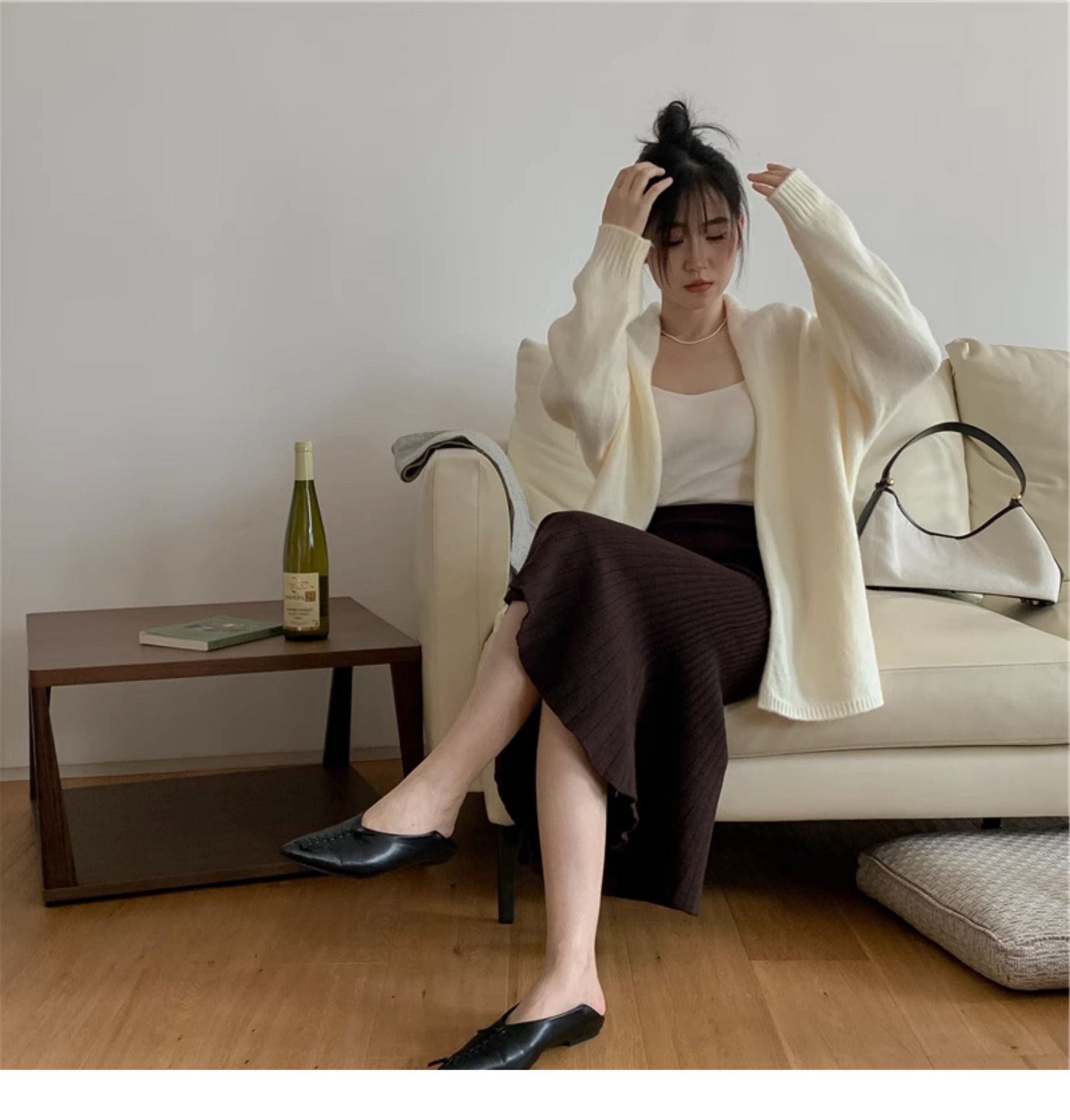Mid-Length Sheath Skirt in Gray