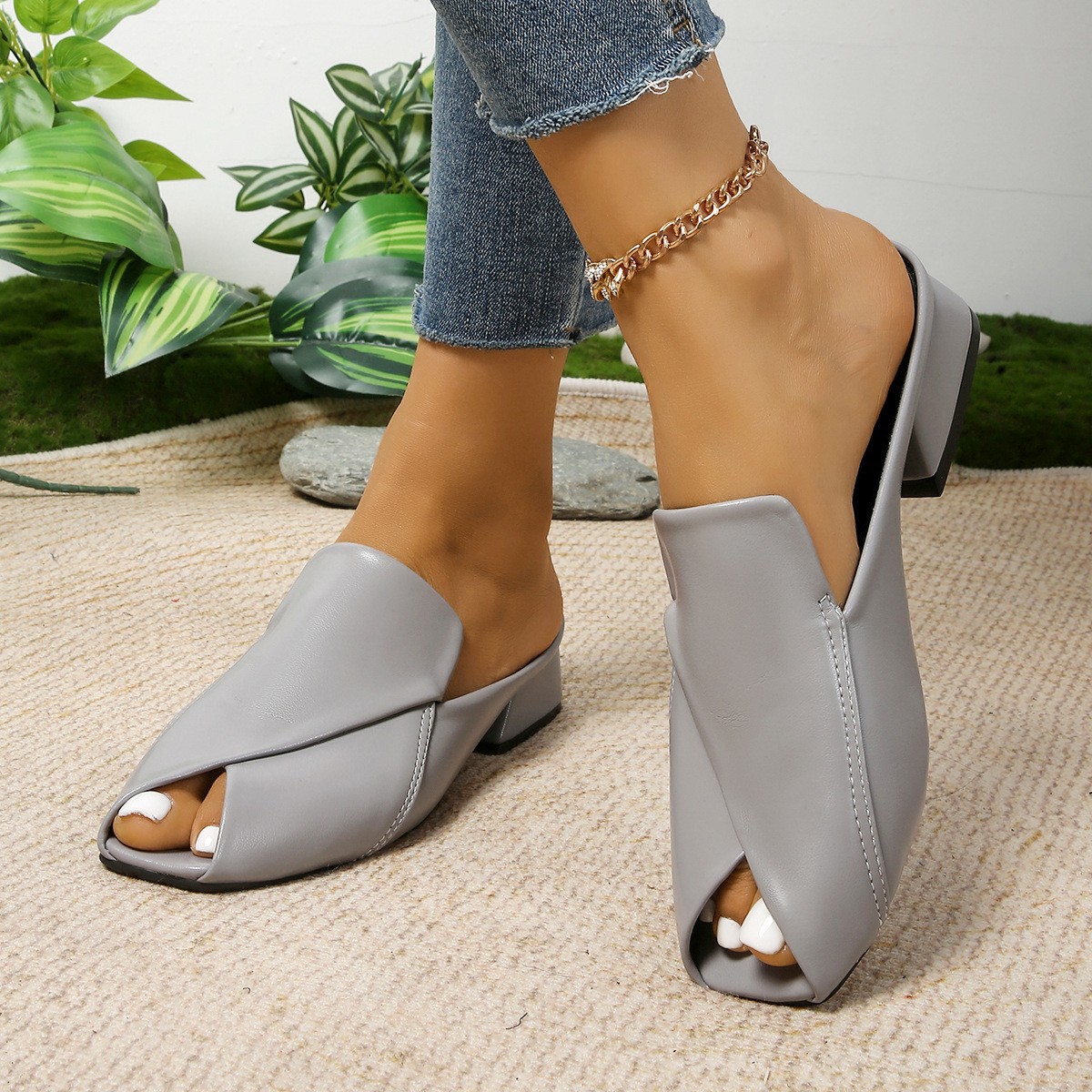 Square-Toe Mid-Heel Sandals, picture 2 of 11