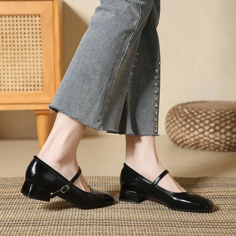 Chunky-heeled French-style Low-cut Pumps In Black For Women