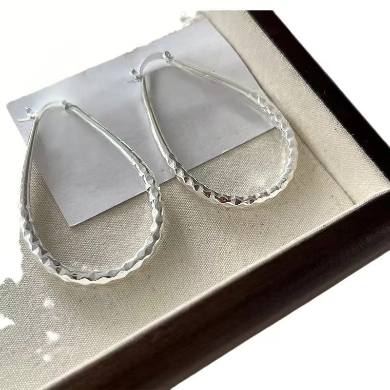https://cf.cjdropshipping.com/quick/product/cb875b44-f8b3-49e3-9282-b896c37e780f.jpg