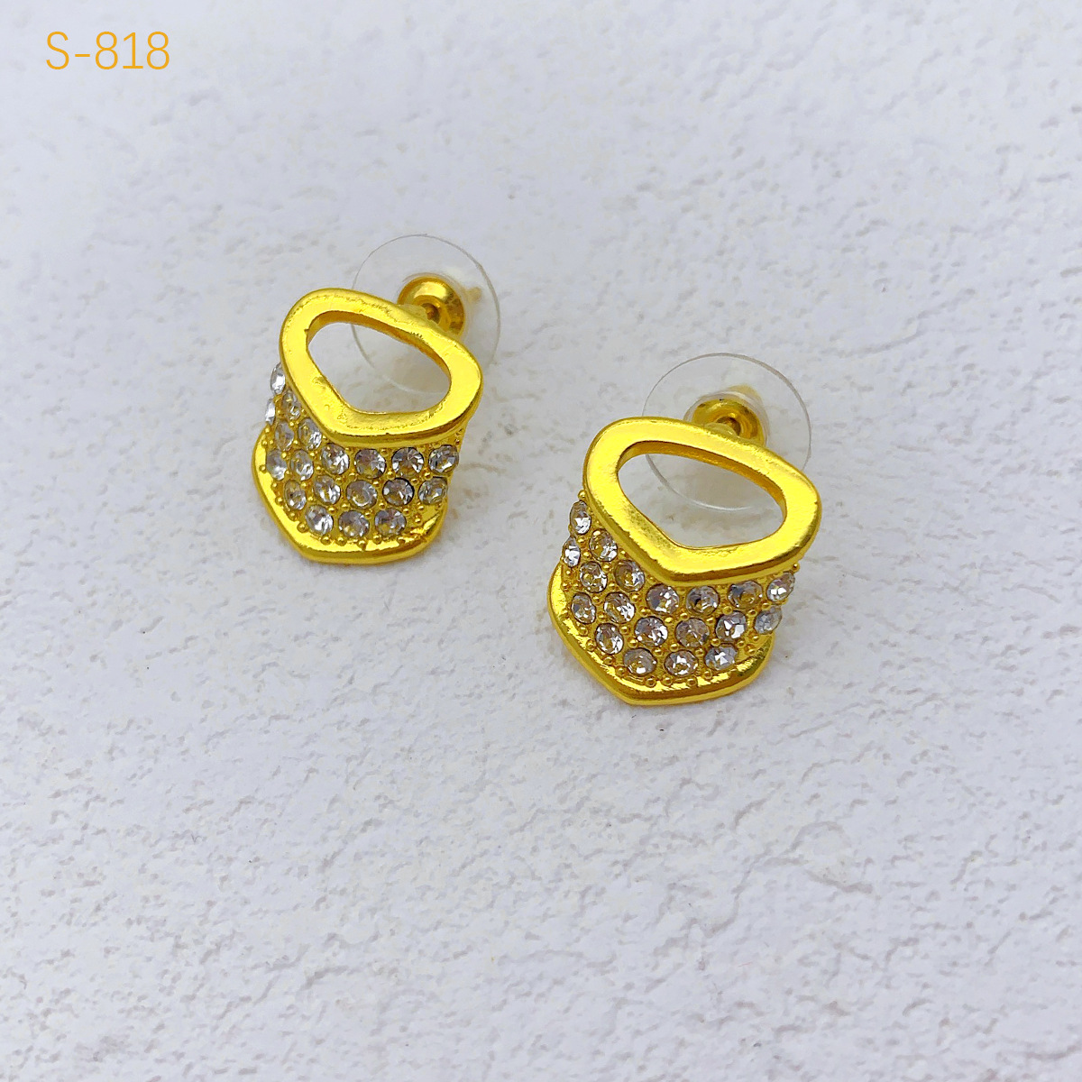 Buy Women's Clothing Online | Buy Trending Dresses for Women