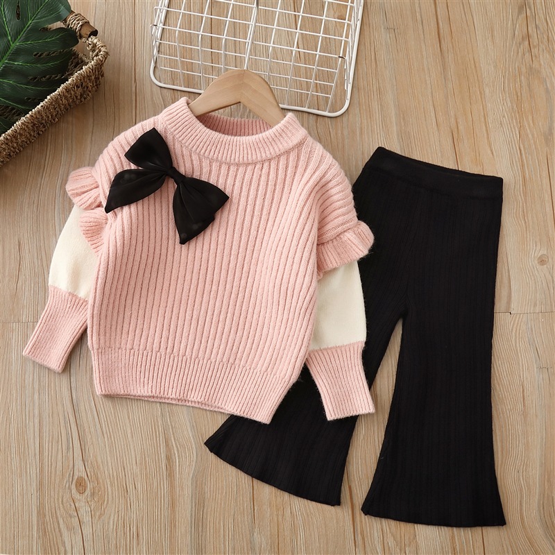 Childrens Two-Piece Knitted Set With Round Neck