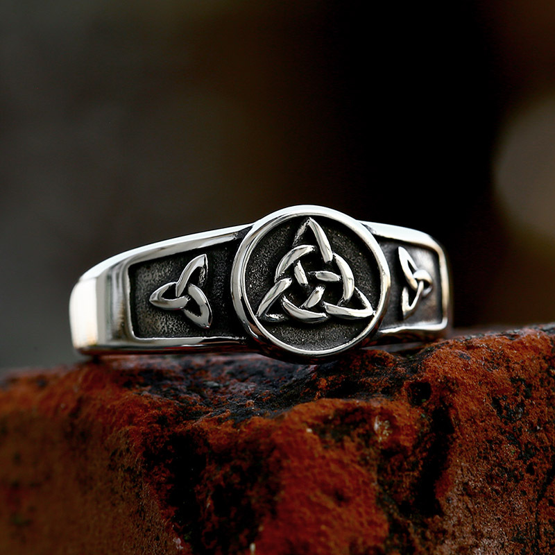Retro Viking Celtic Knot Simple Fashion Men's Ring