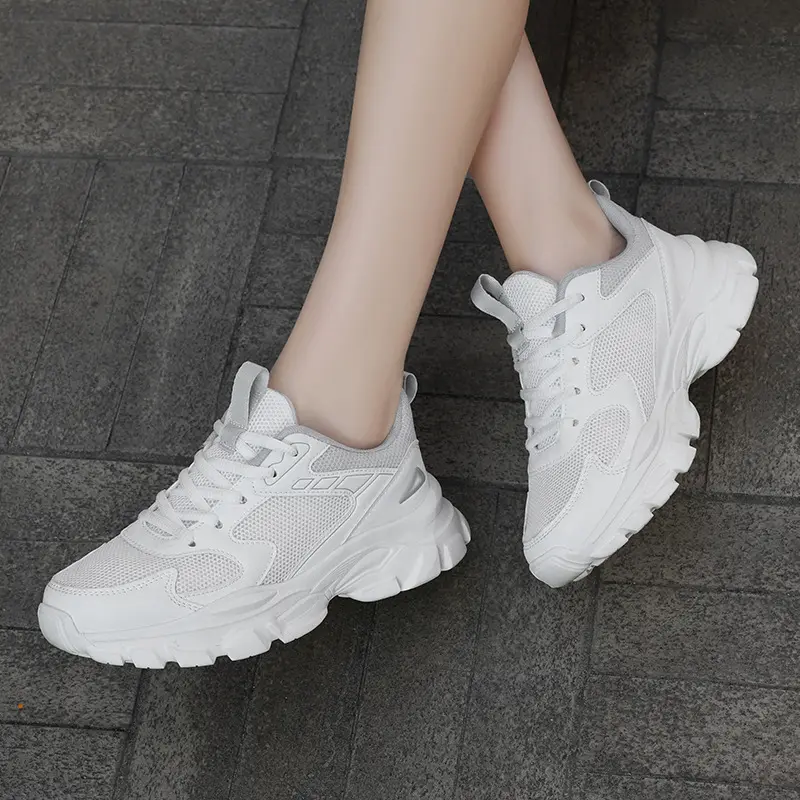 Breathable Soft-soled Casual White Sneakers