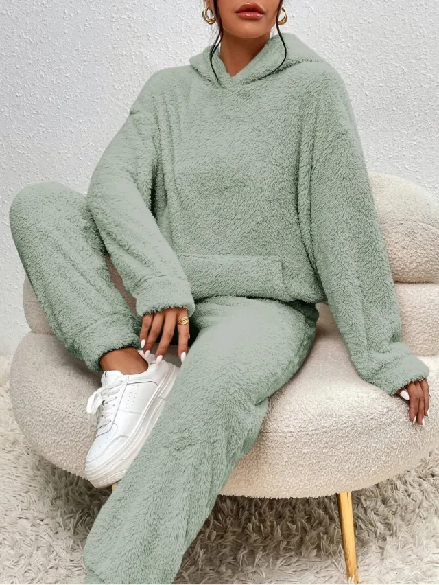 Winter Plush Pajama Set Fashion Casual Hooded Top And Elastic Band Pants Warm Sofa Carpet Home Clothes Women's Trousers Set Clothing Green - Shop at LoveMi