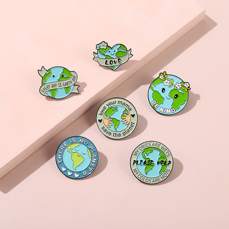 Earth Protection Text Badge Heart-Shaped Plant Pin Brooch