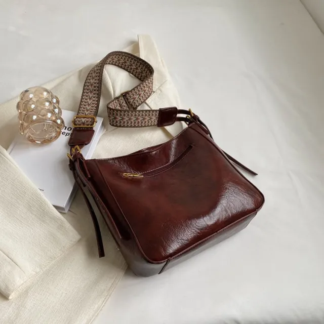 Messenger Casual Large Capacity Commuter Crossbody Bag Red - Shop at LoveMi