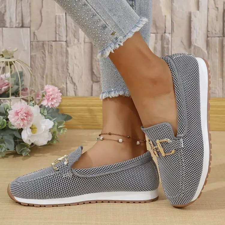 Women's Solid Color Flat Sneakers - Casual Lightweight Walking Shoes For Daily Wear And Comfortable All-match Style