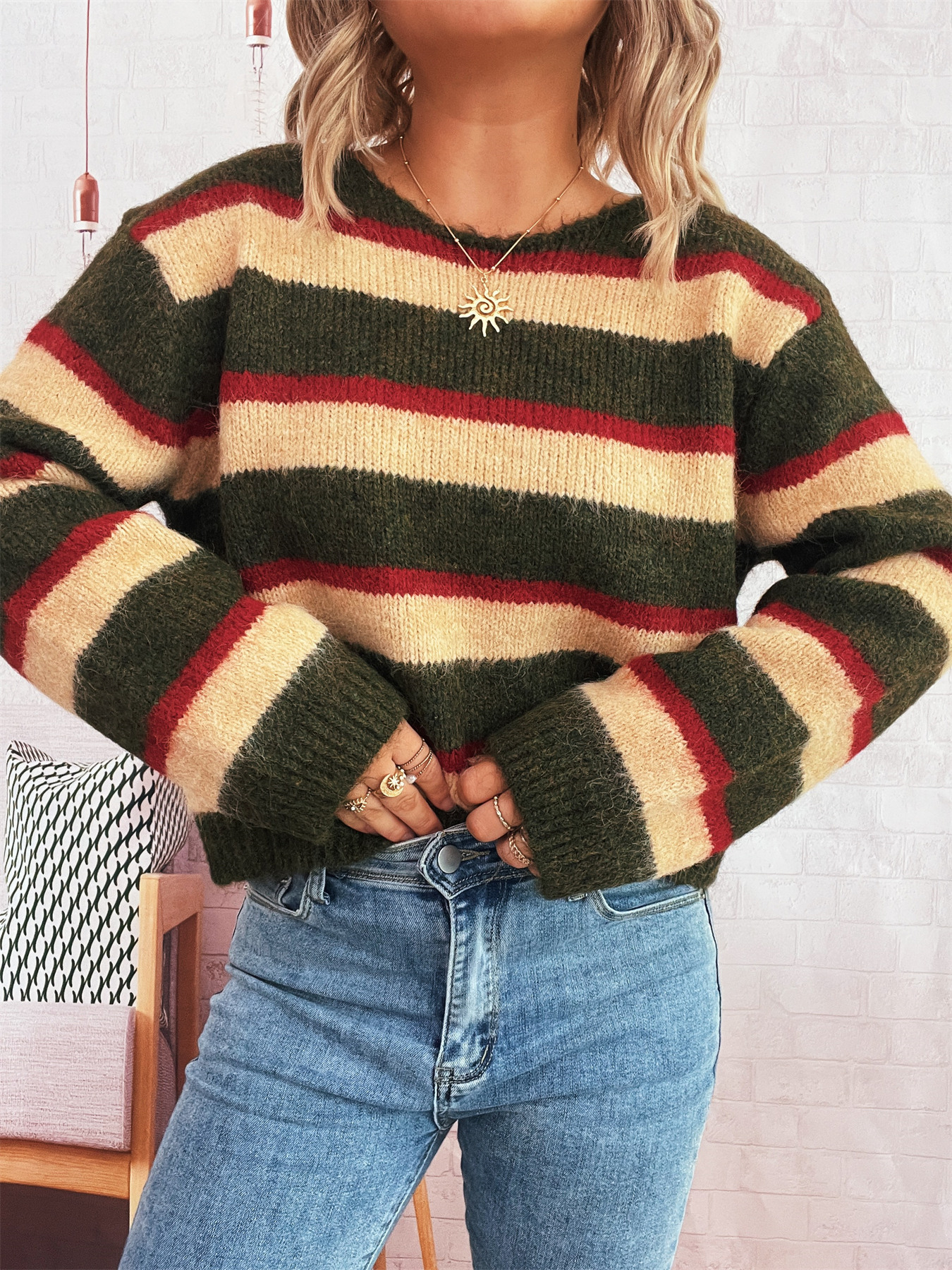 Striped Contrast Color Commuter Knit Casual Round Neck Long Sleeve Sweater