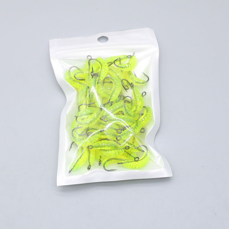 Bionic Maggots With Hook Soft Bait Lure Suit