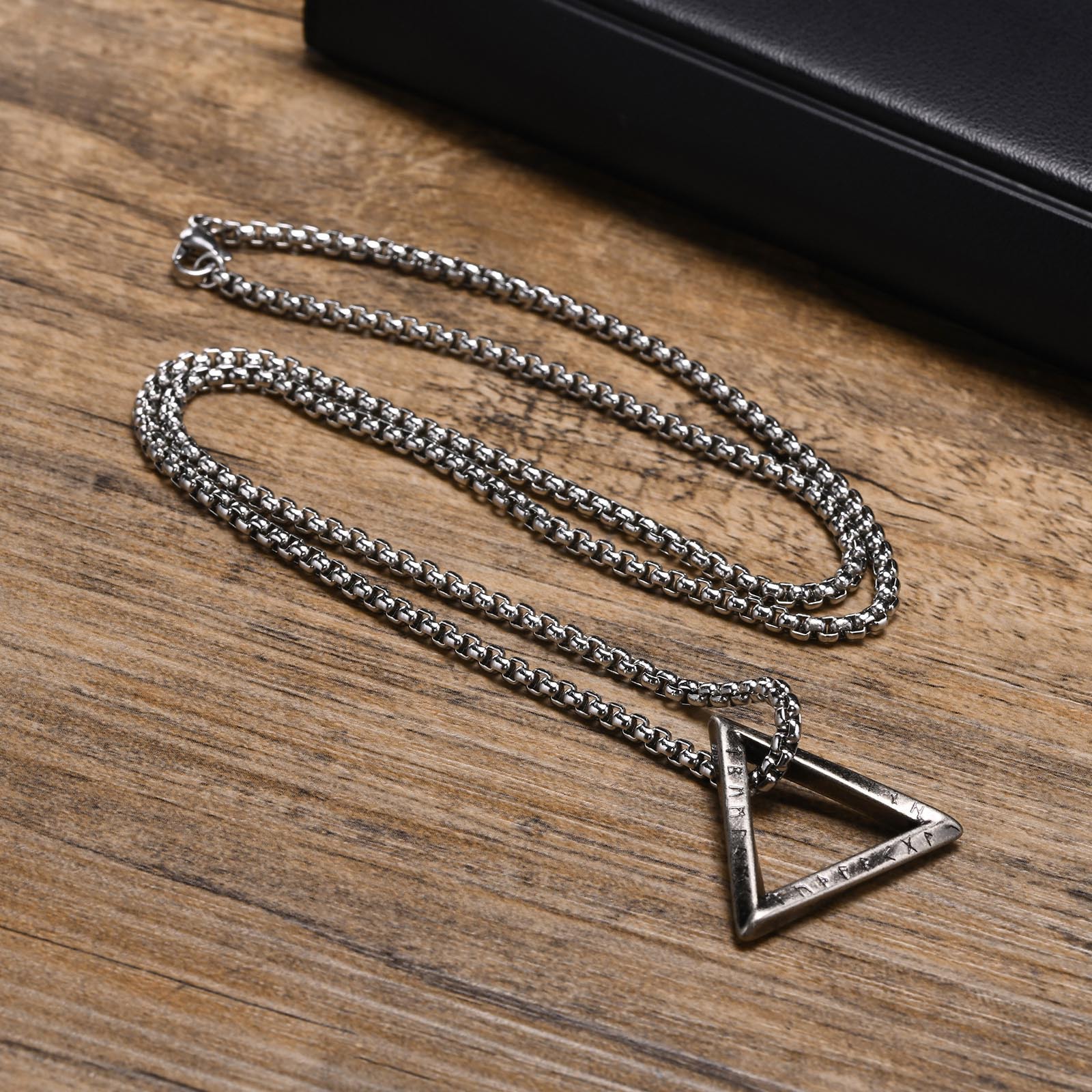 Fashion Stainless Steel Triangle Pendant Necklace