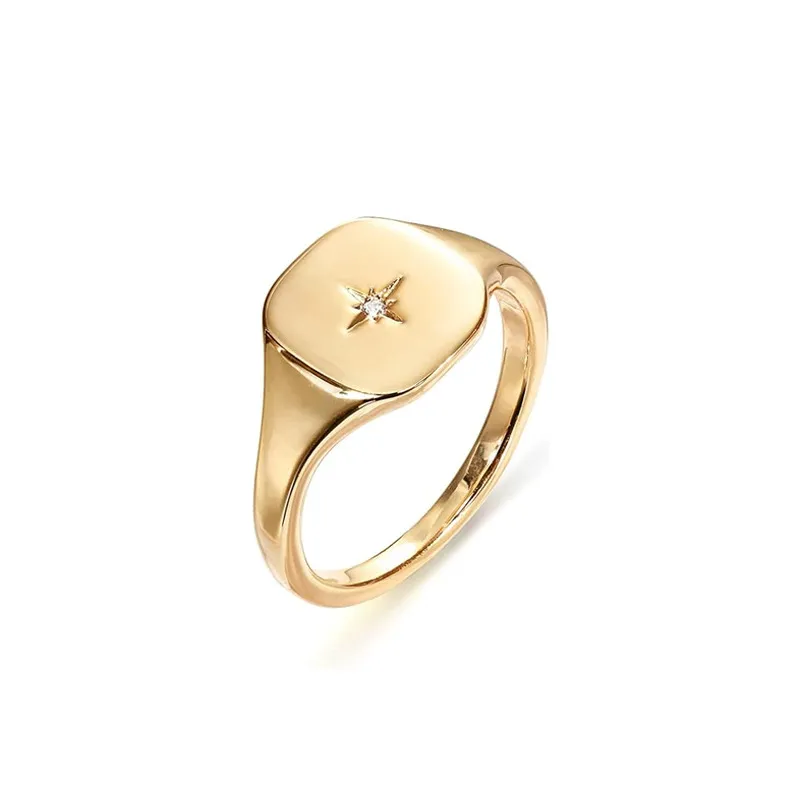 Fashionable Women's Jewellery Three-Dimensional Star-Shaped Zircon Ring - Gold