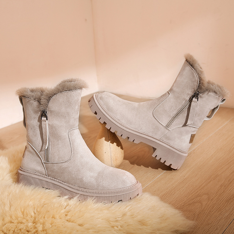 Fur and Leather Snow Boots, picture 3 of 4