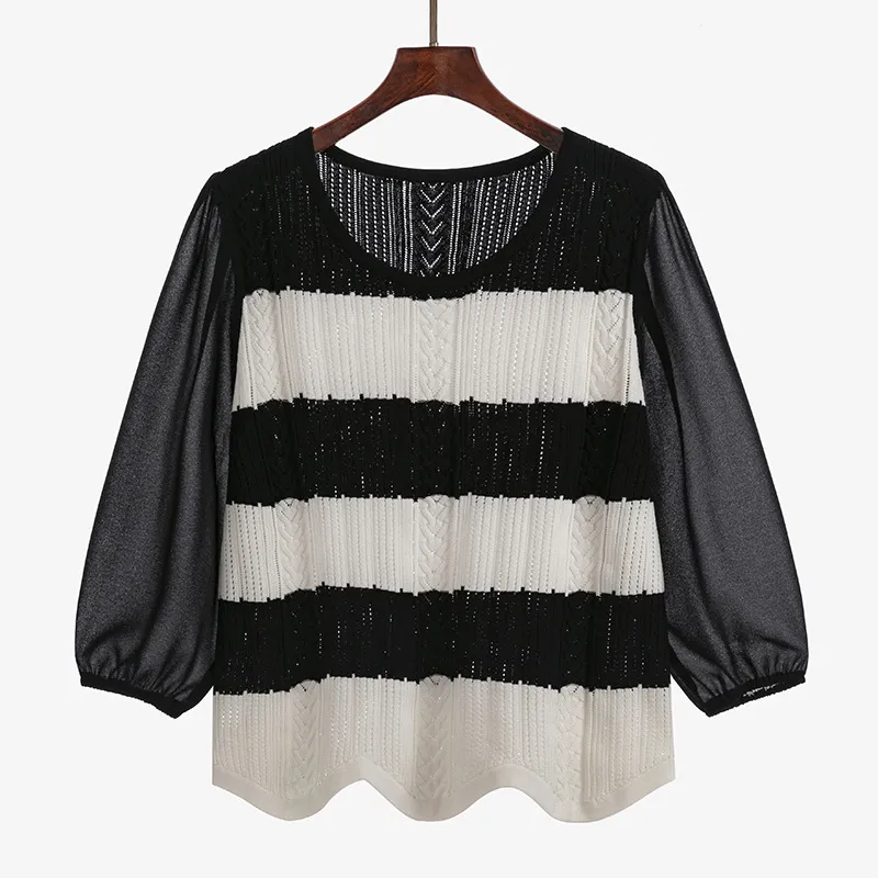 Round Neck Sweet Stitching Long Sleeve Loose Striped Sweater - Black