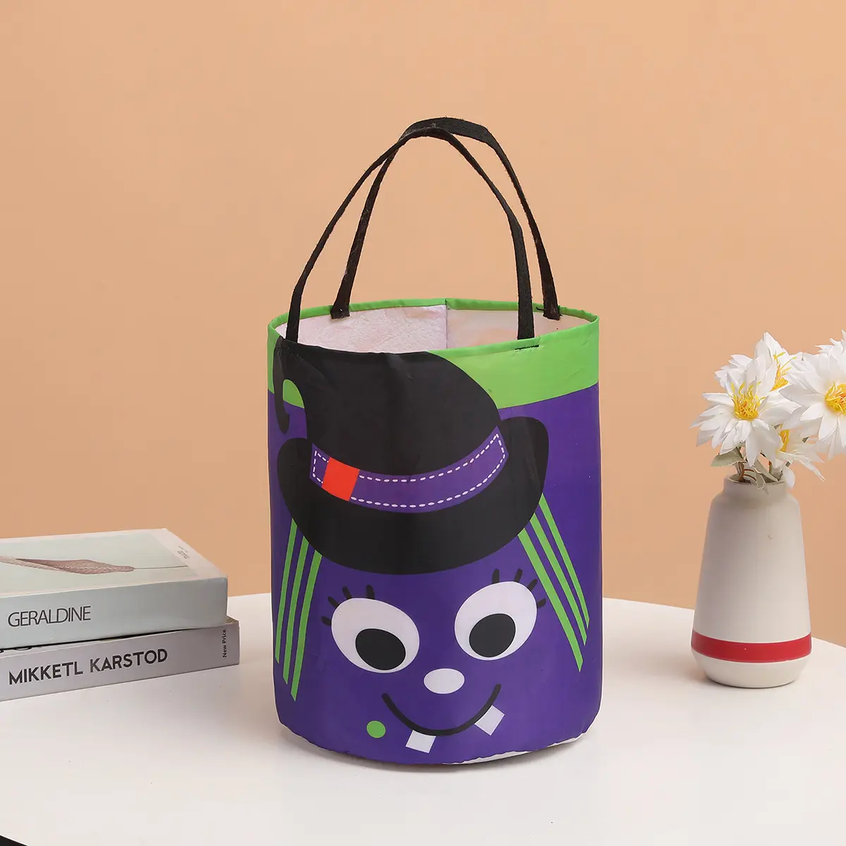 Portable Pumpkin Bucket For Witch And Vampire