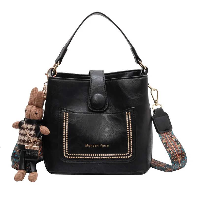 One-shoulder Crossbody Special-interest Design Portable Bucket Bag - Black