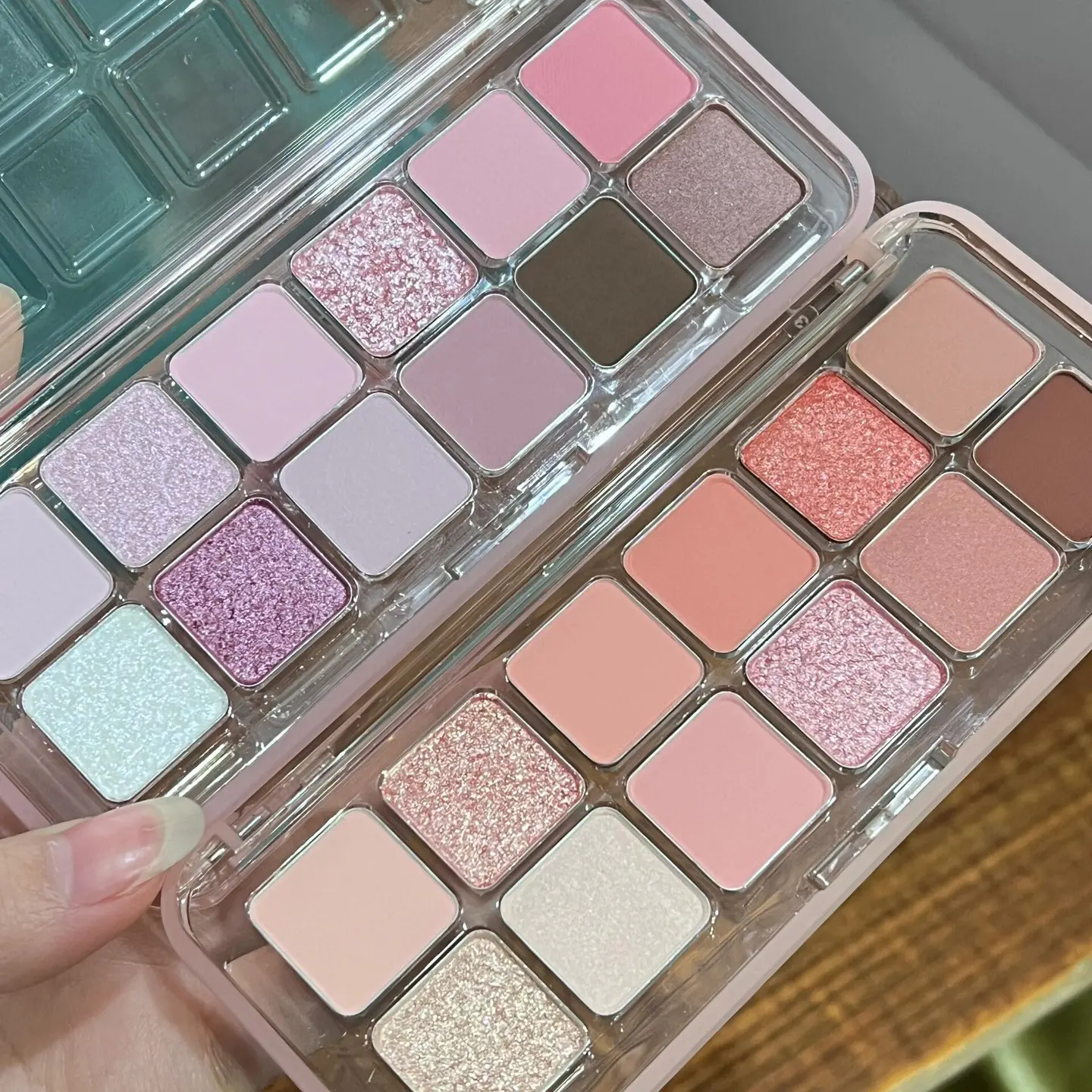 Creative Home Versatile 12 Colors Eye Shadow