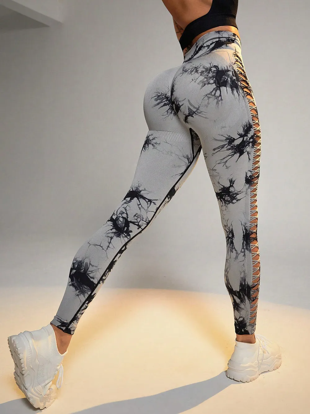 Sports Breathable Quick-drying Side Hollow Tie-dye Yoga Pants - Light Grey