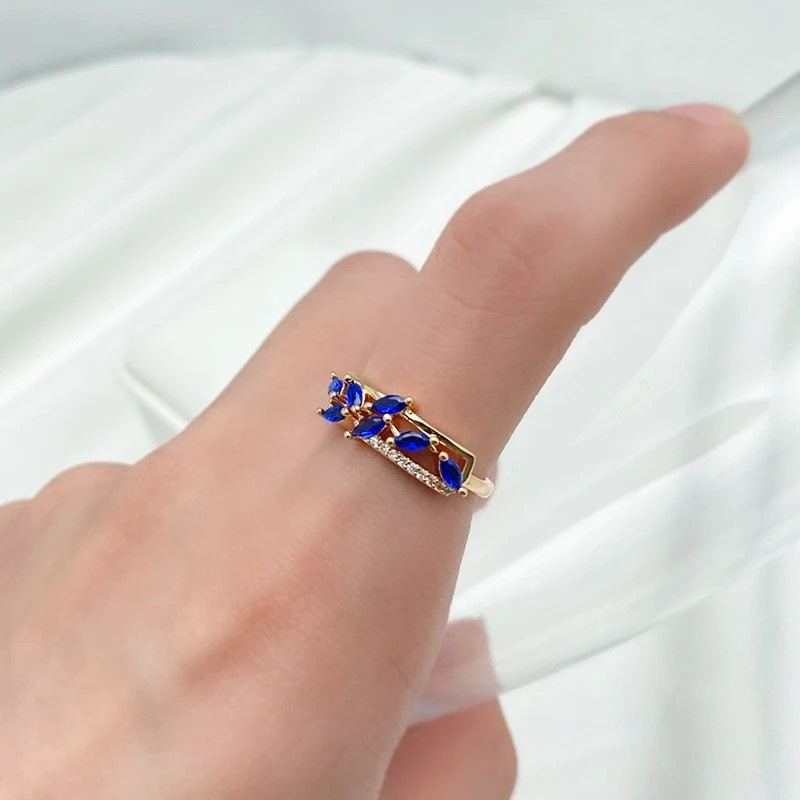 Ring Female Micro Inlaid Zircon Bud-shaped Trend
